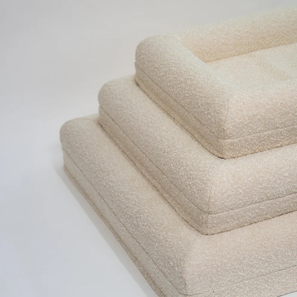 Frankies Bed + Bouclé Cover