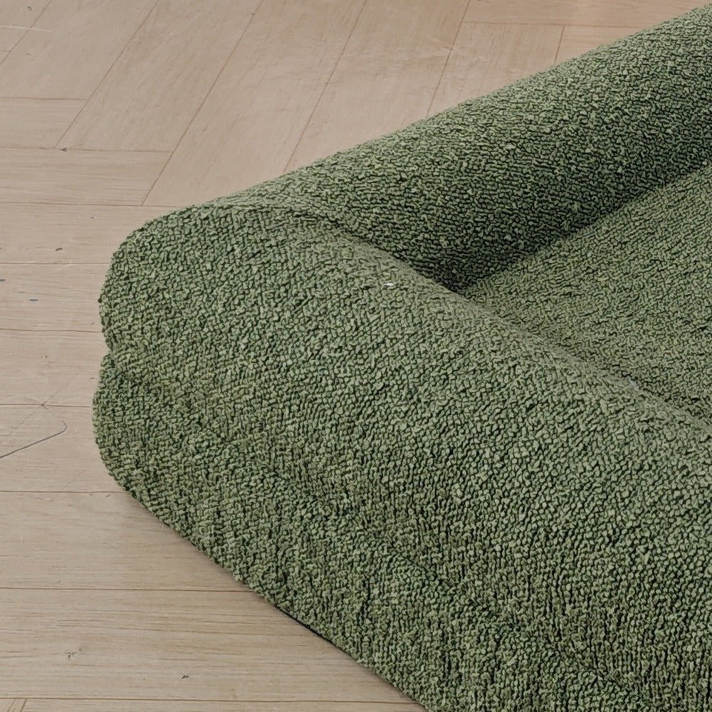 Frankies Boucle Bed + Cover